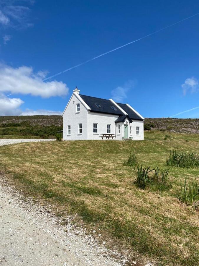 Doughbeg Beach Cottage マララニー エクステリア 写真