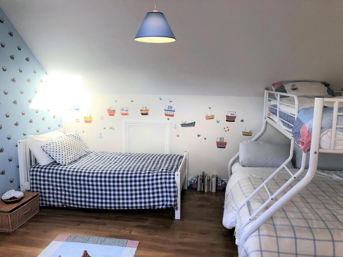 Doughbeg Beach Cottage マララニー エクステリア 写真